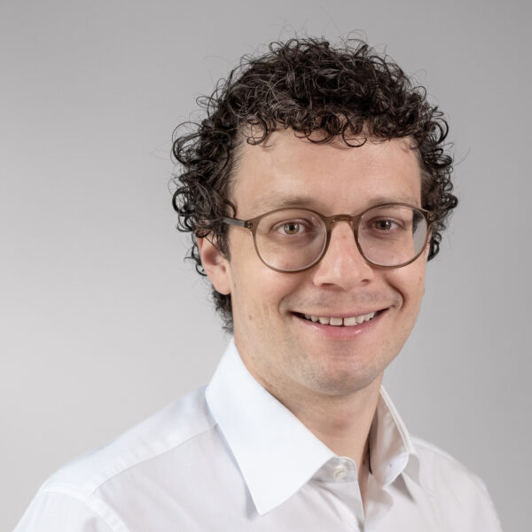 Stefan Müller